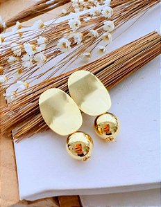 Brinco Esfera Folheado a Ouro