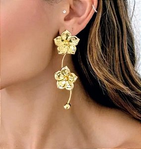 Brinco Duplo Flor Folheado a Ouro