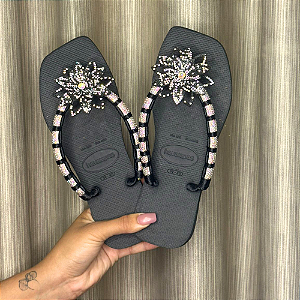 Chinelo Havaianas Decorado Square - Black