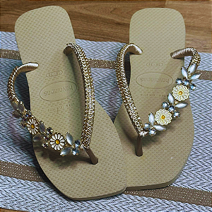 Chinelo Havaianas Decorado Square - Pétala Branca