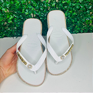 Chinelo Havaianas Decorado Top - Encanto Novo