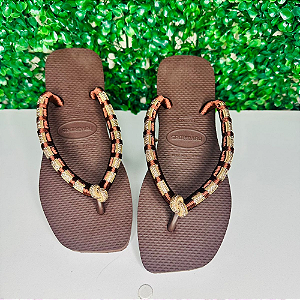Chinelo Havaianas Decorado Square - Branca neve