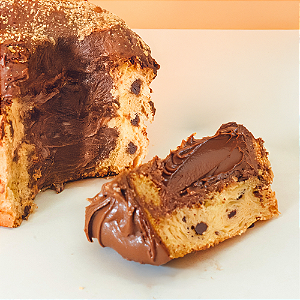 Panetone Recheado - Creme de Avelã