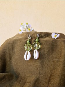 Brinco Maré Verde com Búzios Banho Prata