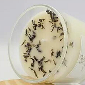 Vela Perfumada Aromática 100% Artesanal Lavanda Pp 190g Copo