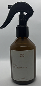 Água de lençol e tecido 150ml - Cereja & avelã