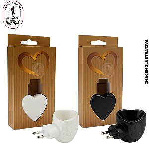 Difusor Elétrico De Ambientes Bivolt 10ml Formato de Coração - Cor (Branco ou Preto)