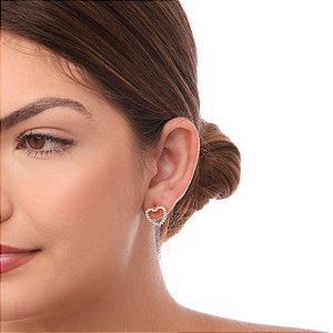 Brinco Coração vazado Cravejado Cristal (BANHADO A OURO 18K)