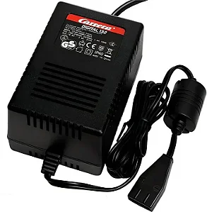 Transformador Carrera DIGITAL 132 — Versão EUA