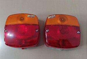Par Lanterna Traseira Hella - Trator Massey Ferguson/Volvo