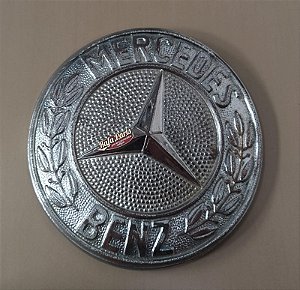 Emblema Original Caminhão Mercedes Lp 321 1111 E 1113 Prateado (Usado)
