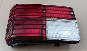 Lanterna Traseira Lado Esquerdo Original Arteb Rubi Bicolor - Fiat 147