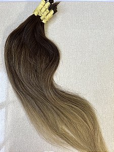 Liso Natural Morena Iluminada