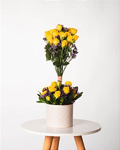 ARRANJO TOPIARIA- MINI ROSAS AMARELAS
