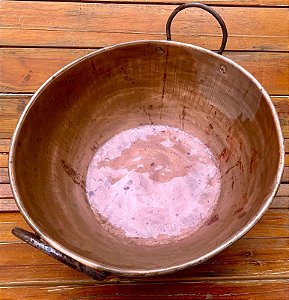 Tacho confeccionado em cobre - Capacidade para 18 litros