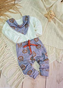 Conjunto Bebê: Body Manga Longa + Calça Cotton Light + bandana