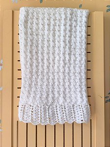 MANTA EM TRICÔ ARTESANAL FEITA À MÃO