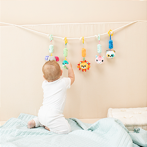 Móbile de Pelúcia Sininho Buba – Brinquedo Sensorial para Carrinho e Berço