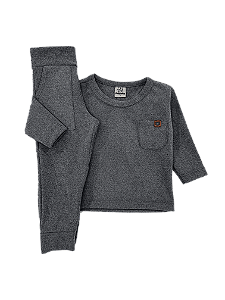 Conjunto Menino em Malha Toque Peletizado e Elastano – Conforto e Estilo Moderno