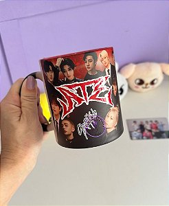 Caneca mágica - Stray Kids