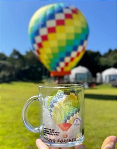 Caneca vidro transparente - Young Forever