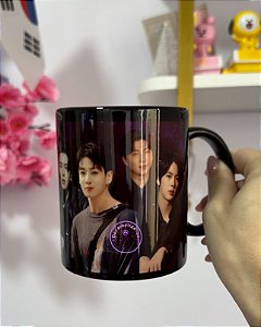 CANECA BLACK - BTS