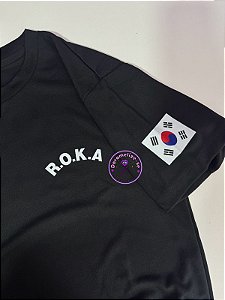 Camiseta Preta - R.O.K.A – Edição Importada da Coreia do Sul