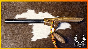 Pederneira Artesanal Rbudernik Couros Ferro-Cério 12mm com Cabo em Chifre 21cm