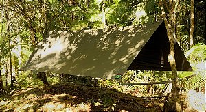 Tarp EX-FA/A2+ Mata Atlântica 400x300 cm Nylon Emborrachado Impermeável com 22 Pontos de Ancoragem