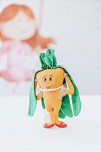 Mini Boneca Noura Nanda