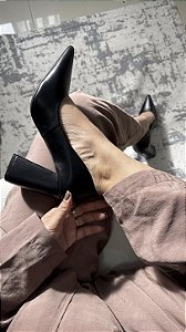 Scarpin Mavie Preto salto 8cm