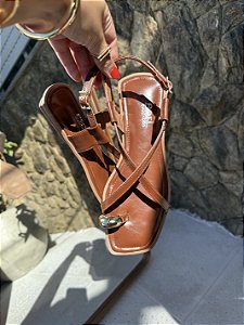 Rasteira Silvia Caramelo