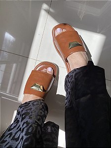 Flat Antônia Caramelo