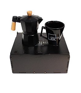 Kit Cafeteira Italiana + Caneca Quartier com Caixa Personalizada
