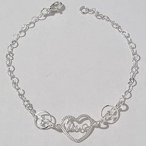 PULSEIRA FOLHEADA A PRATA COM 50 MILÉSIMOS + VERNIZ DIAMOND 18CM CORAÇÃO VAZADO ESCRITO LOVE E ESPÍRITO SANTO PRPS000359