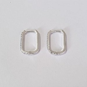 BRINCO FOLHEADO A PRATA COM 50 MILÉSIMOS + VERNIZ DIAMOND ARGOLA QUADRADA COM 1 FILEIRAS DE MICRO ZIRCÔNIAS 13MM PRBR000629