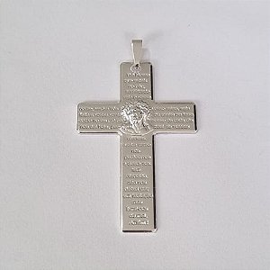 PINGENTE FOLHEADO A PRATA COM 50 MILÉSIMOS + VERNIZ DIAMOND CRUCIFIXO ORAÇÃO PAI NOSSO E IMAGEM CRISTO 32X50MM PRPG000023