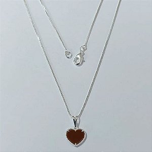 GARGANTILHA FOLHEADA A PRATA COM 50 MILÉSIMOS + VERNIZ DIAMOND CORRENTE VENEZIANA CORAÇÃO MARROM 10MM PRGG000899
