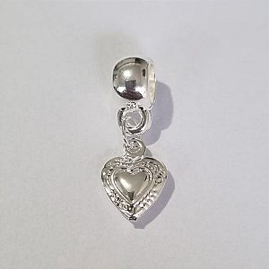 BERLOQUE  FOLHEADO A PRATA COM 50 MILÉSIMOS + VERNIZ DIAMOND MINI CORAÇÃO DESENHADO 9MM (UNIDADE) PRBQ000118