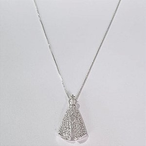 GARGANTILHA FOLHEADA A PRATA COM 50 MILÉSIMOS + VERNIZ DIAMOND CORRENTE VENEZIANA 45CM PINGENTE NOSSA SRA APARECIDA CRAVEJADO EM MICRO ZIRCONIAS 30MM FECHO LAGOSTA PRGG001015