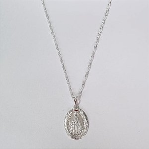 GARGANTILHA FOLHEADA A PRATA COM 50 MILÉSIMOS + VERNIZ DIAMOND CORRENTE VENEZIANA 45CM PINGENTE OVAL NOSSA SRA APARECIDA 26MM FECHO LAGOSTA PRGG001020