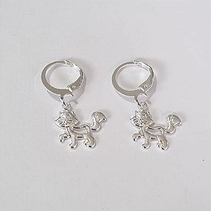 BRINCO FOLHEADO A PRATA COM 50 MILÉSIMOS + VERNIZ DIAMOND ARGOLA DE PRESSÃO PET GATINHO 13MM PRBR000839