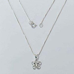 GARGANTILHA FOLHEADA A PRATA COM 50 MILÉSIMOS + VERNIZ DIAMOND CORRENTE VENEZIANA COM PINGENTE BORBOLETA 10MM FECHO LAGOSTA PRGG001250A