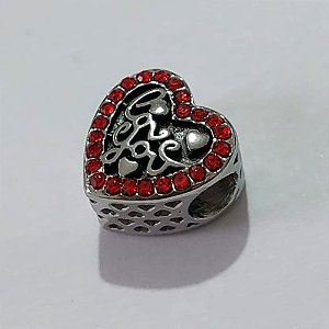 BERLOQUE EM AÇO INOXIDÁVEL 316L CORAÇÃO PALAVRA LOVE YOU COM ZIRCÔNIAS VERMELHAS 12X12MM ACBQ000020