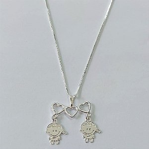 GARGANTILHA FOLHEADA A PRATA COM 50 MILÉSIMOS + VERNIZ DIAMOND CORRENTE VENEZIANA 45CM CANGA CORAÇÕES VAZADOS 2 MENINOS 22MM PRGG001152
