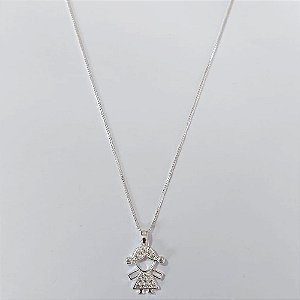 GARGANTILHA FOLHEADA A PRATA COM 50 MILÉSIMOS + VERNIZ DIAMOND CORRENTE VENEZIANA 42CM PINGENTE MENINA COM MICRO ZIRCÔNIAS CRISTAL 12MM FECHO LAGOSTA PRGG001189
