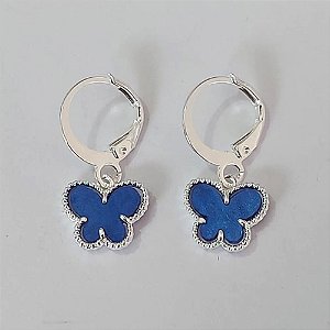 BRINCO FOLHEADO A PRATA COM 50 MILÉSIMOS + VERNIZ DIAMOND ARGOLA DE PRESSÃO BORBOLETA AZUL 10MM(PRA202) PRBR000946