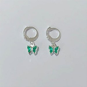 BRINCO FOLHEADO A PRATA COM 50 MILÉSIMOS + VERNIZ DIAMOND - BRINCO INFANTIL ARGOLA DE PRESSÃO BORBOLETA DE VIDRO VERDE 7MM PRBR000985