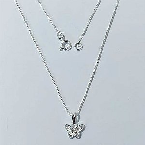 GARGANTILHA FOLHEADA A PRATA COM 50 MILÉSIMOS + VERNIZ DIAMOND CORRENTE VENEZIANA COM PINGENTE BORBOLETA COM MICRO ZIRCÔNIAS 10MM PRGG001317