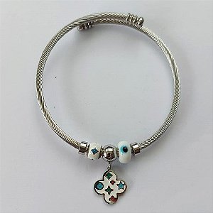 PULSEIRA (BRACELETE) EM AÇO INOXIDÁVEL- PULSEIRA COM BERLOQUES EM TREVOS - ACPS000532
